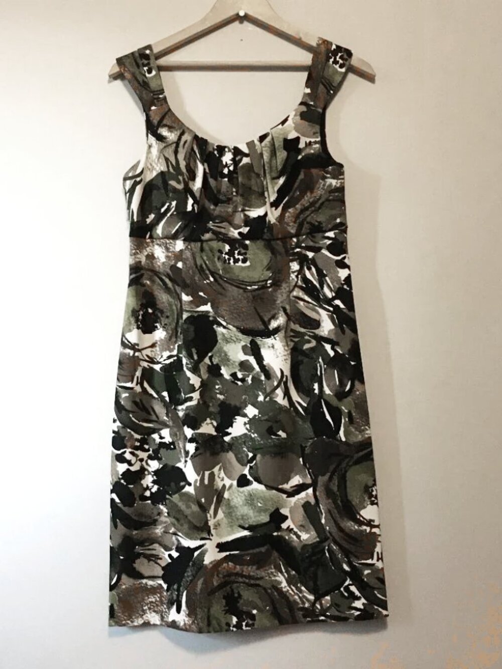 Connected Apparel Sleeveless Camo Empress Waist Dress Cocktail Day Night Size 8